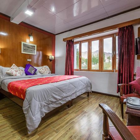 Hotel Asia Λεχ Δωμάτιο φωτογραφία